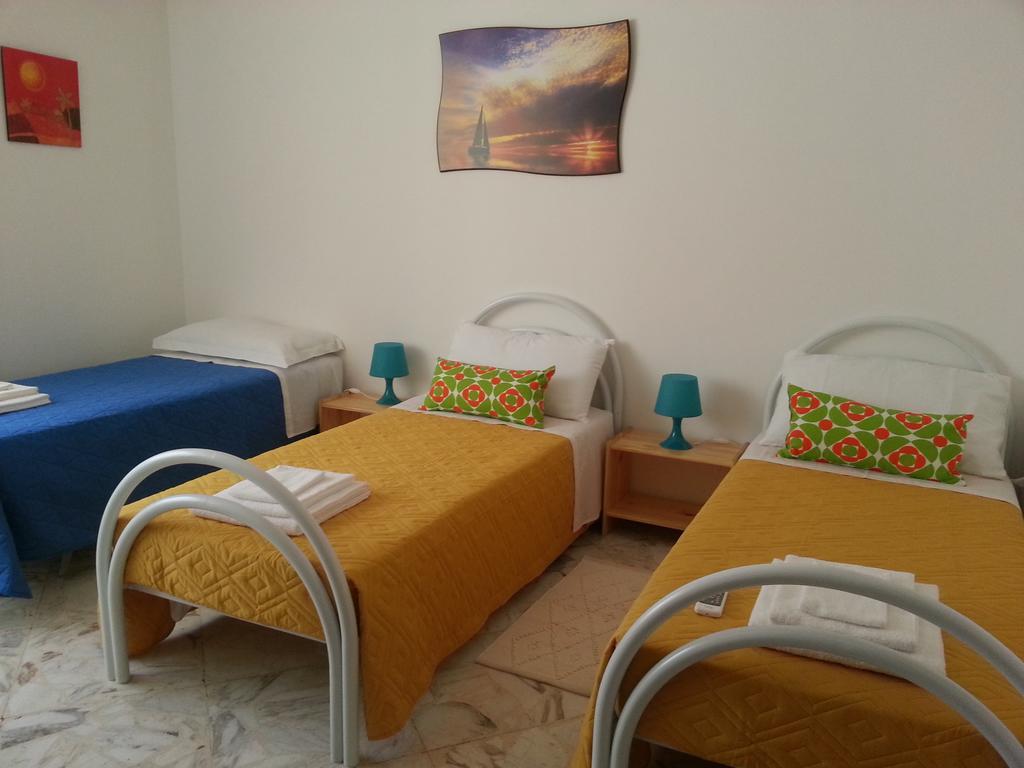Apartamento La Via Del Mare - Acireale Centro Storico Habitación foto
