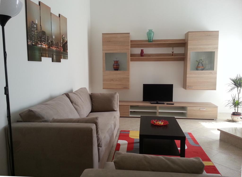 Apartamento La Via Del Mare - Acireale Centro Storico Habitación foto